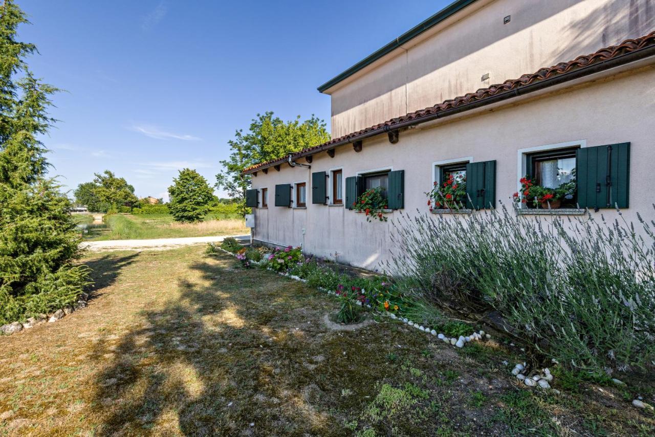 S T Apartment Cavallino-Treporti Buitenkant foto